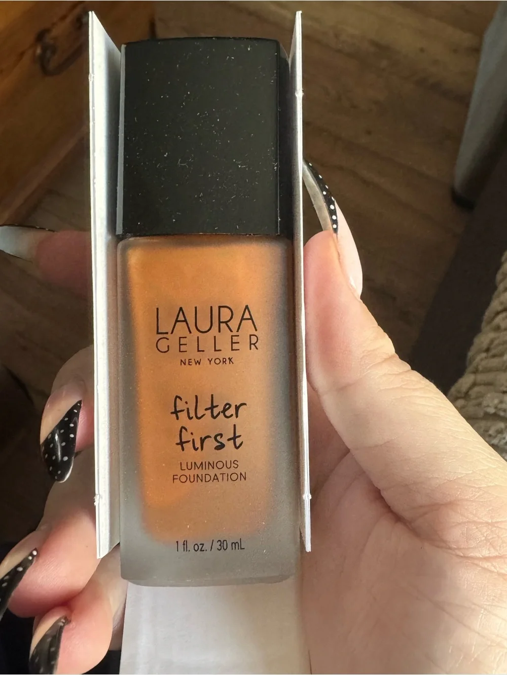 Laura Geller filter first foundation shade chestnut